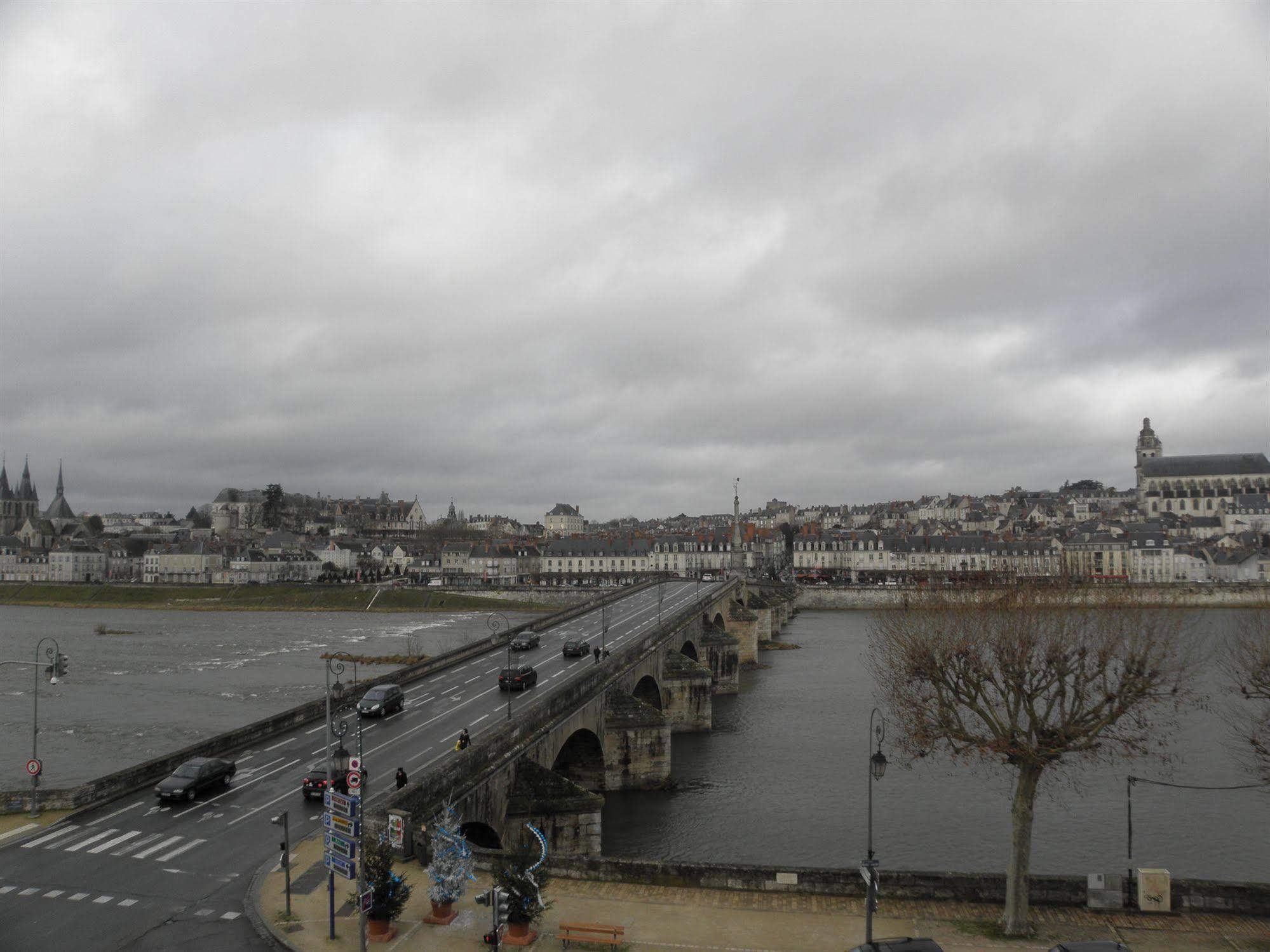 Le Pavillon Otel Blois Dış mekan fotoğraf
